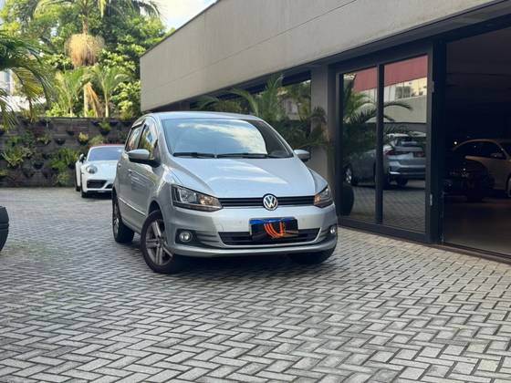 VOLKSWAGEN FOX 1.6 MSI HIGHLINE 16V FLEX 4P AUTOMATIZADO